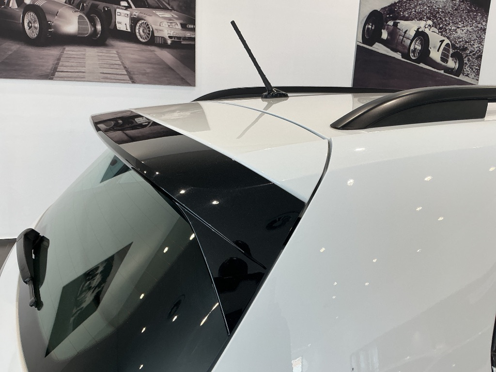Used car gallery