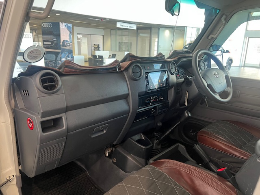 Used car gallery