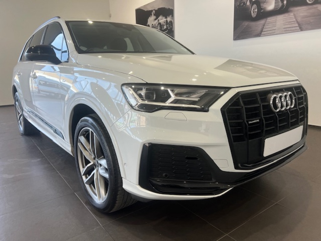 AUDI Q7 45 TDI QUATTRO TIP S LINE for Sale in South Africa