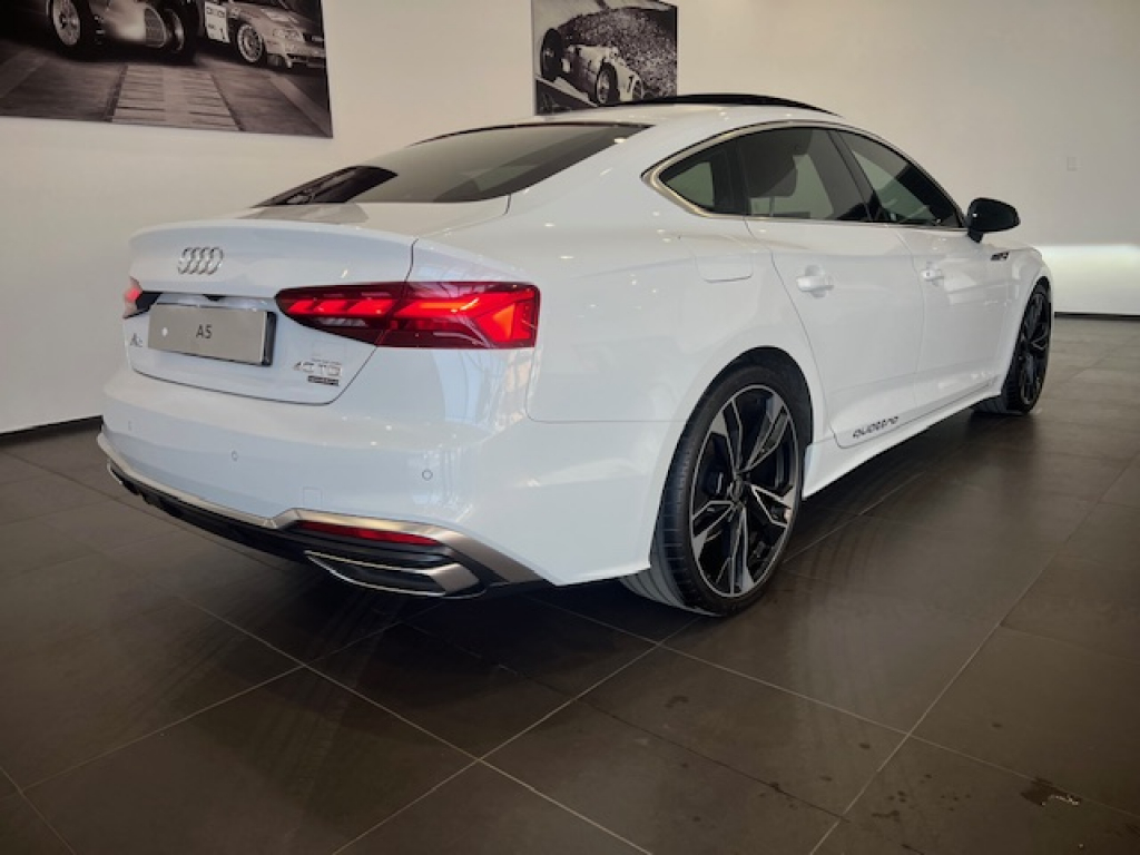 Used car gallery