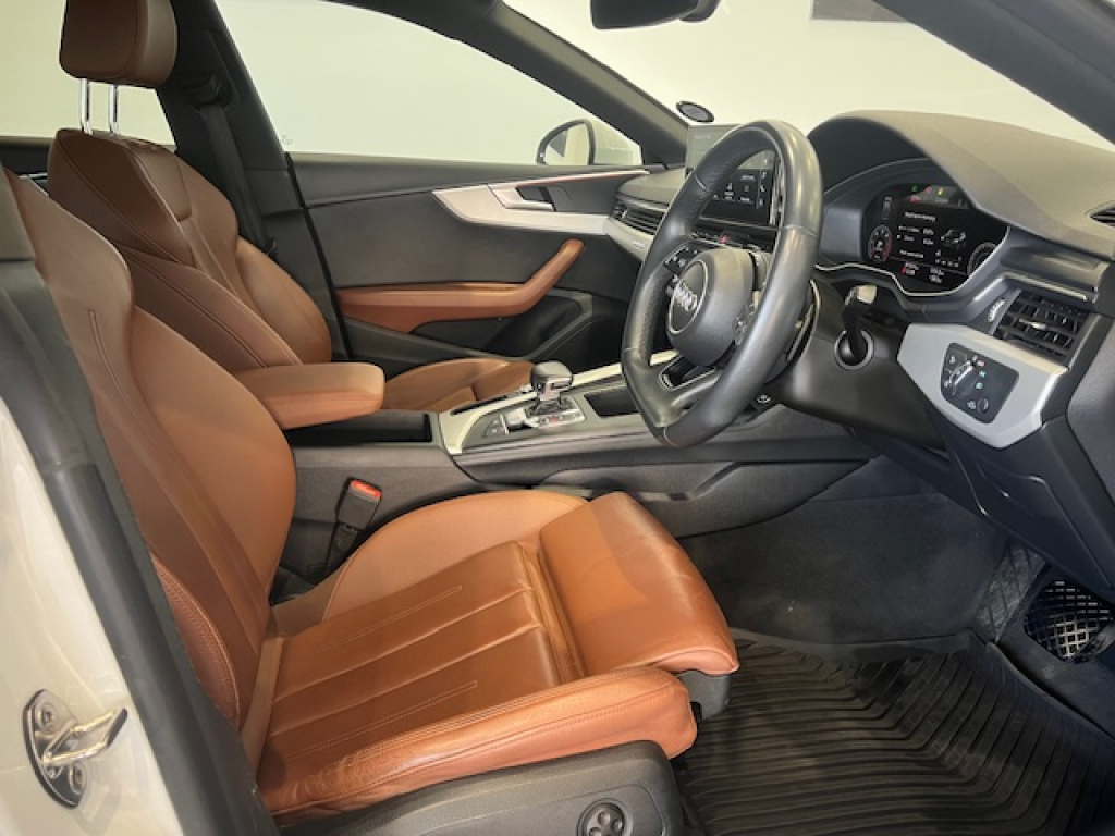 Used car gallery