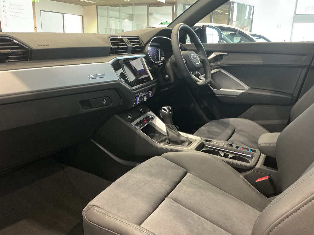 Used car gallery