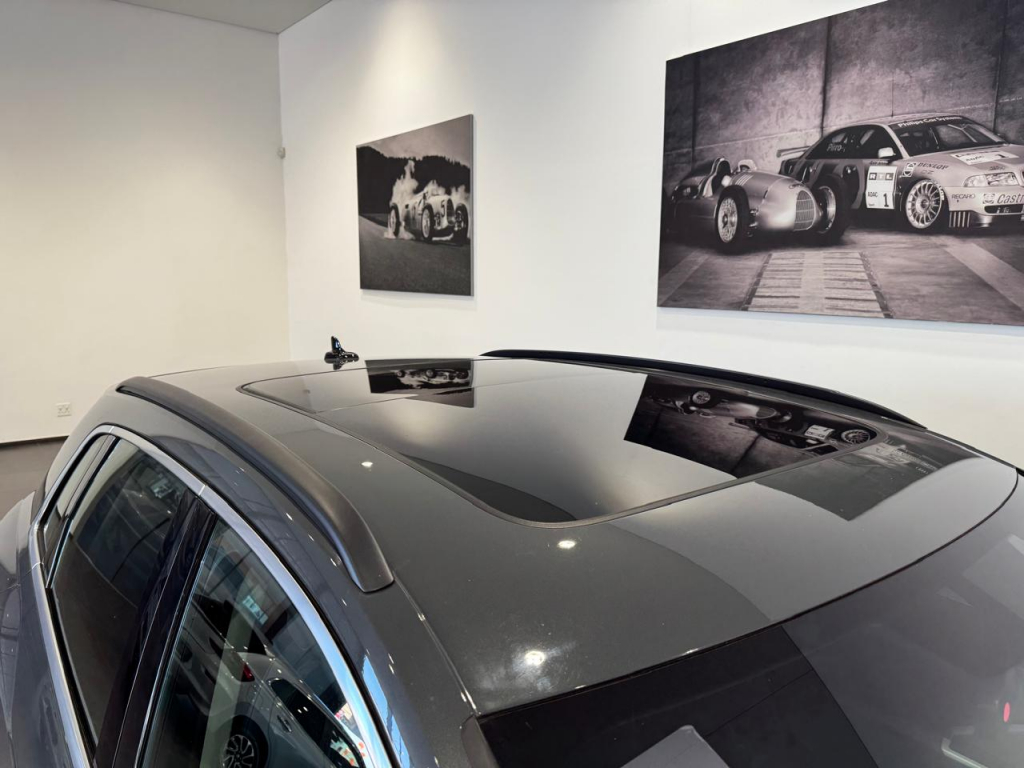 Used car gallery