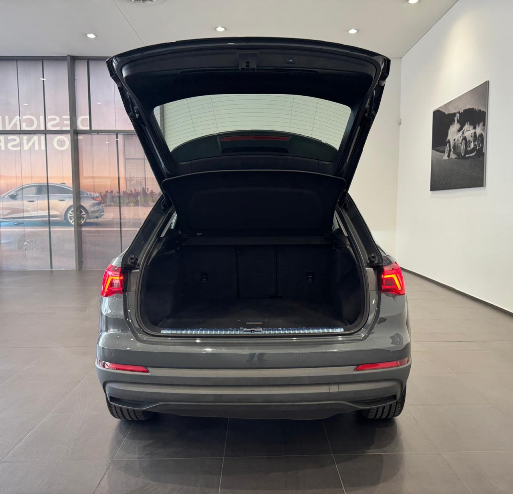 Used car gallery