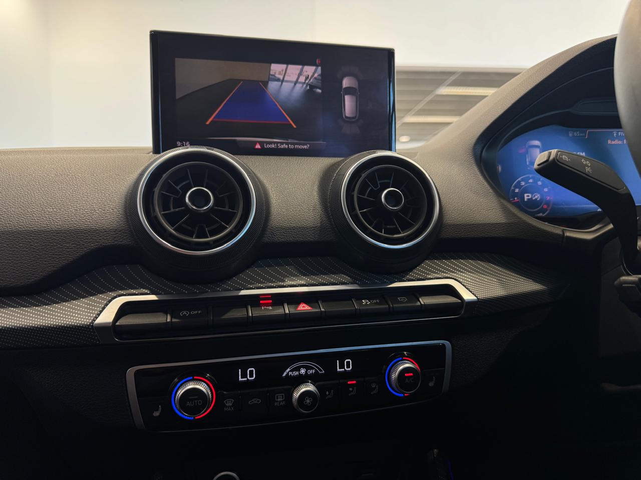 Used car gallery