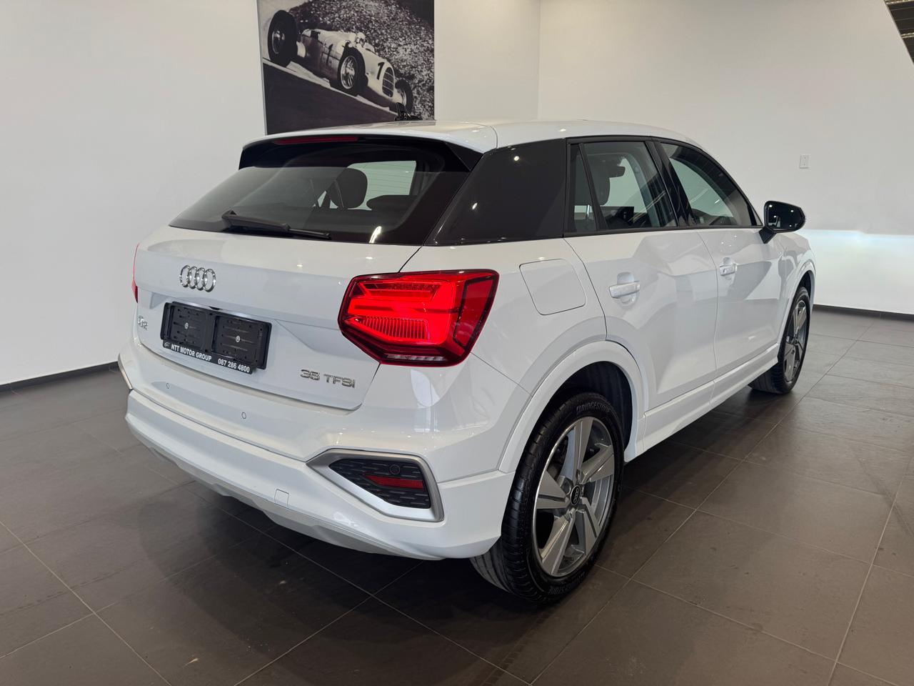 Used car gallery