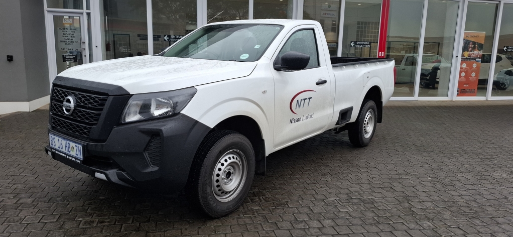 NISSAN NAVARA 2.5DDTI SE S/C P/U for Sale in South Africa