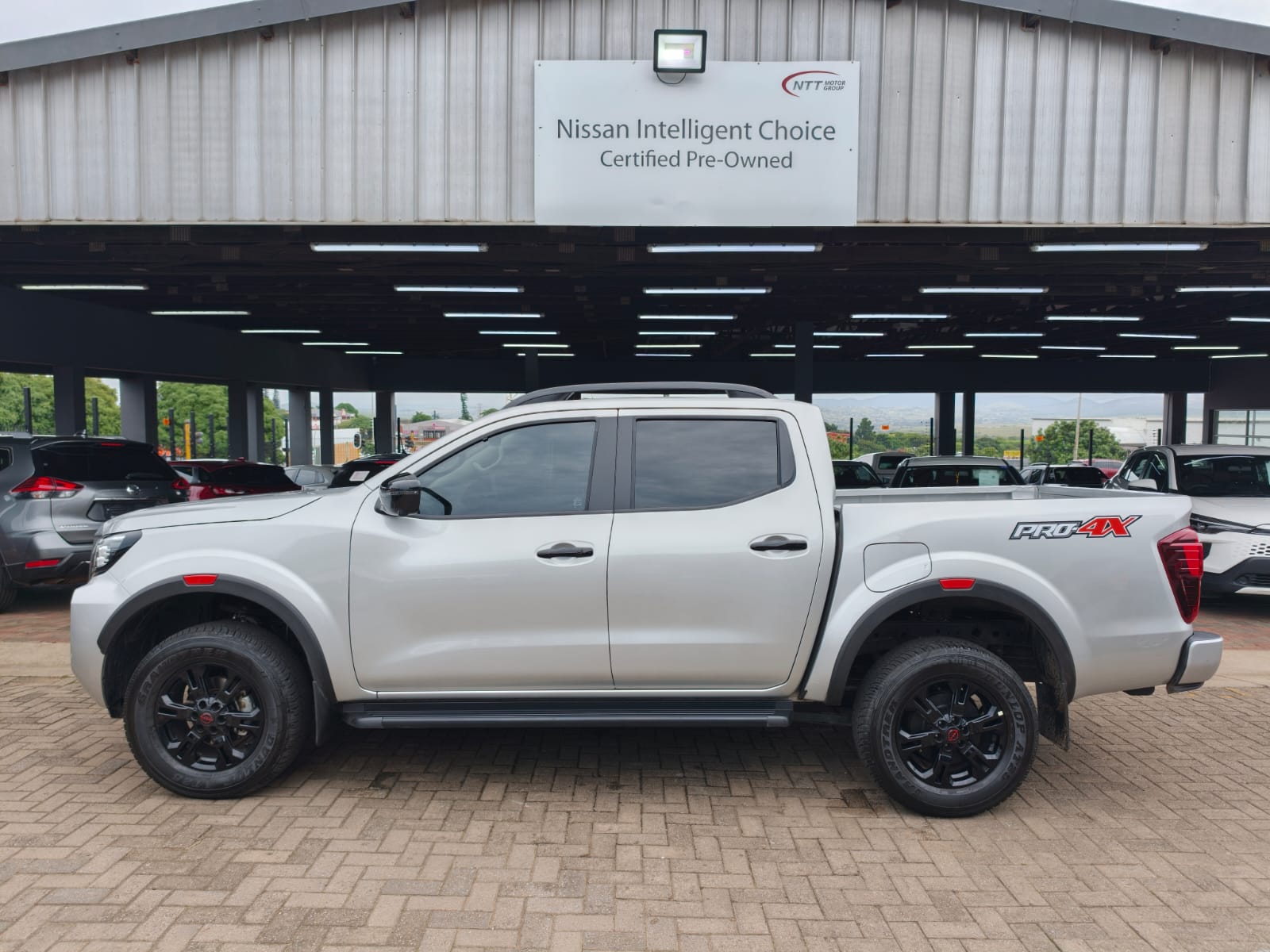 Used car gallery