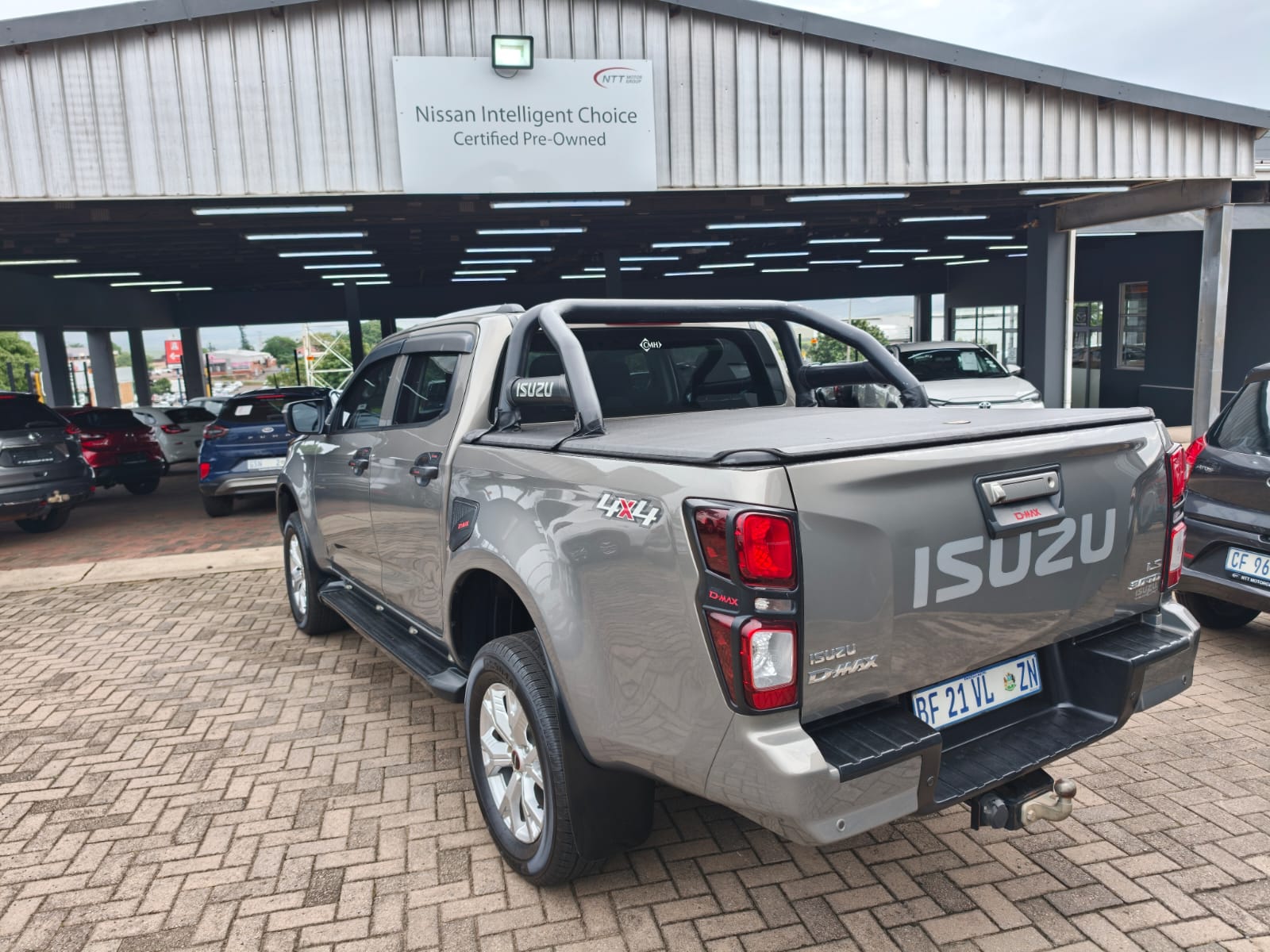 Used car gallery