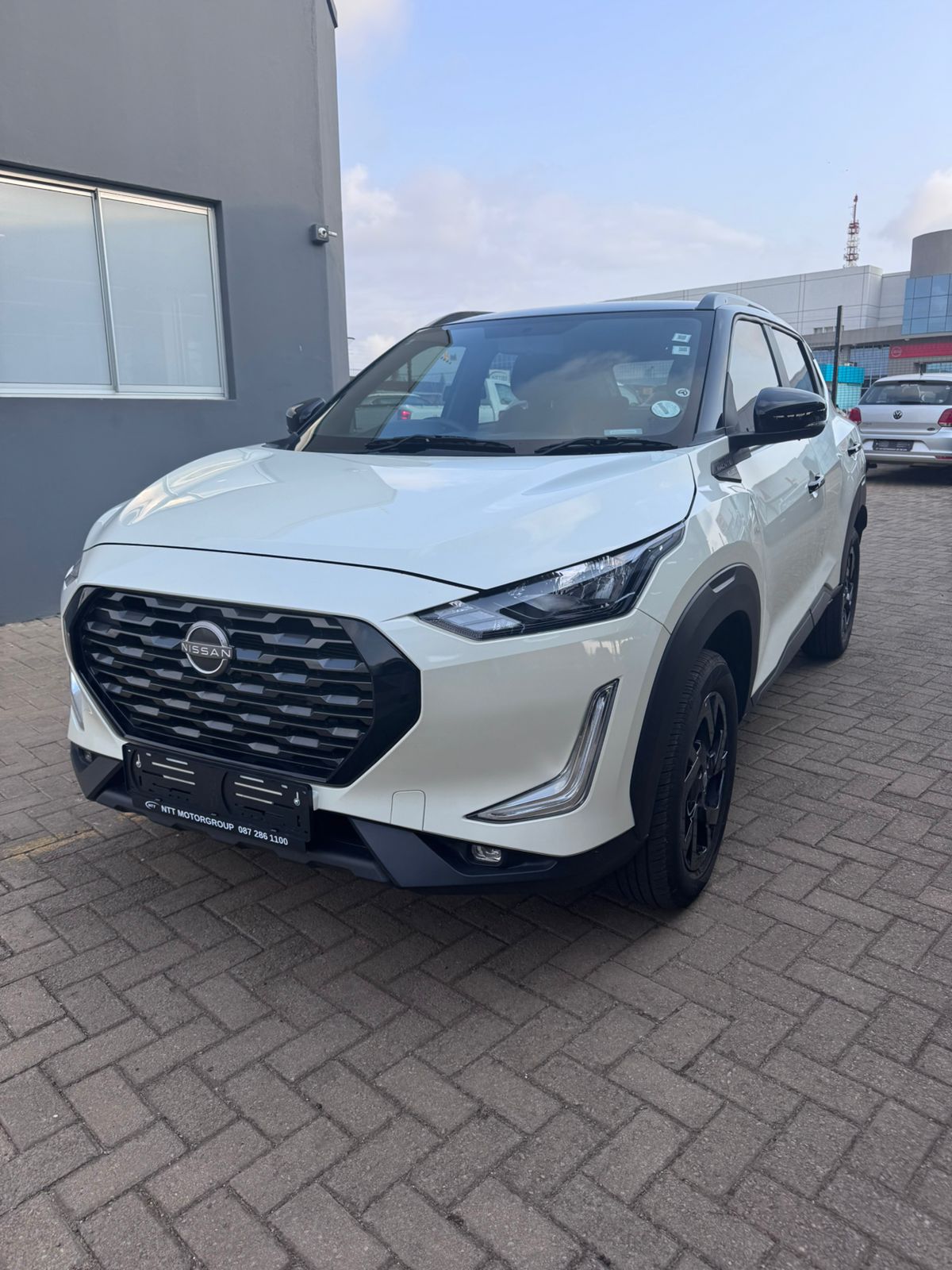 NISSAN MAGNITE KURO 1.0T CVT for Sale in South Africa