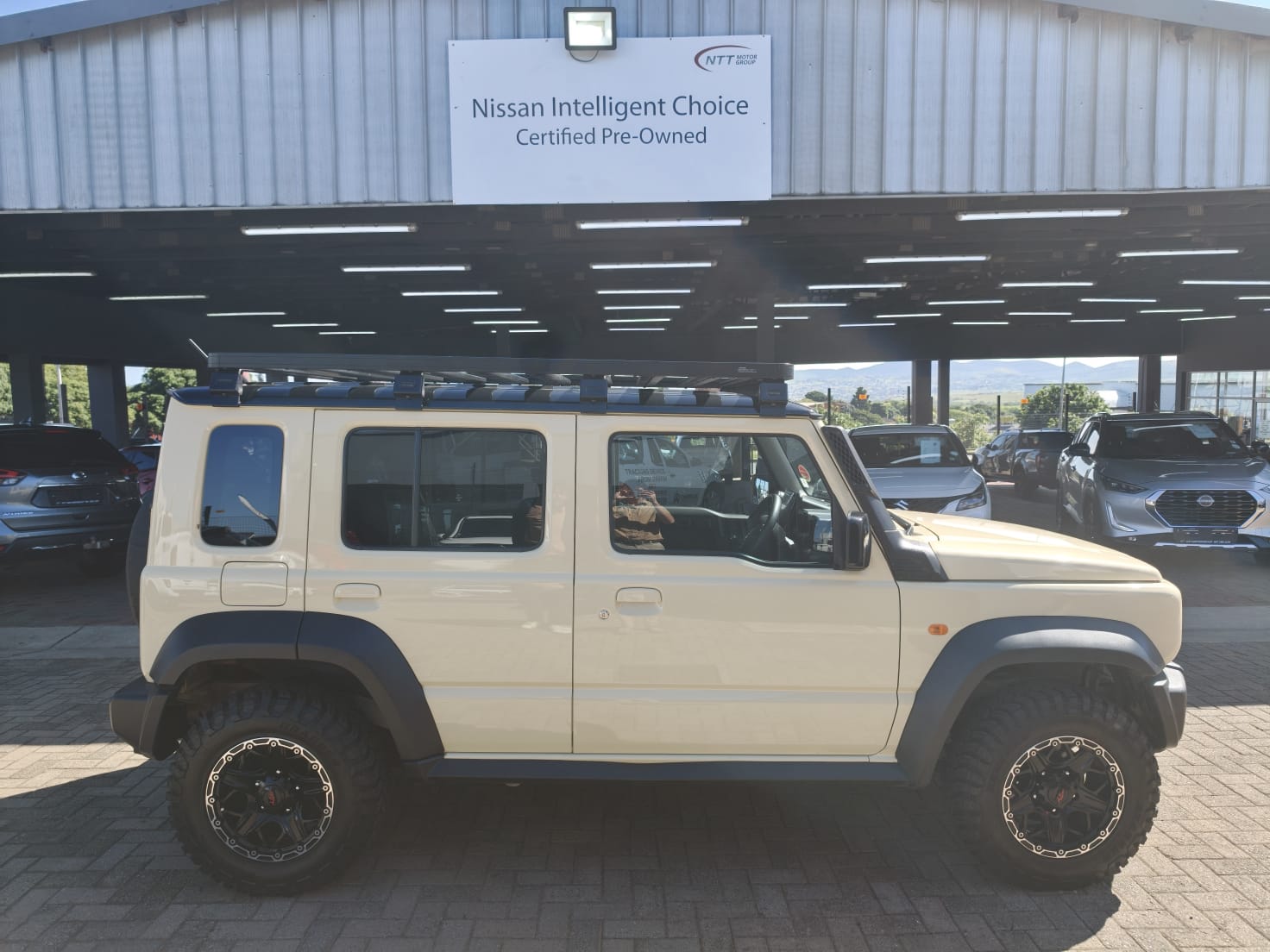 Used car gallery