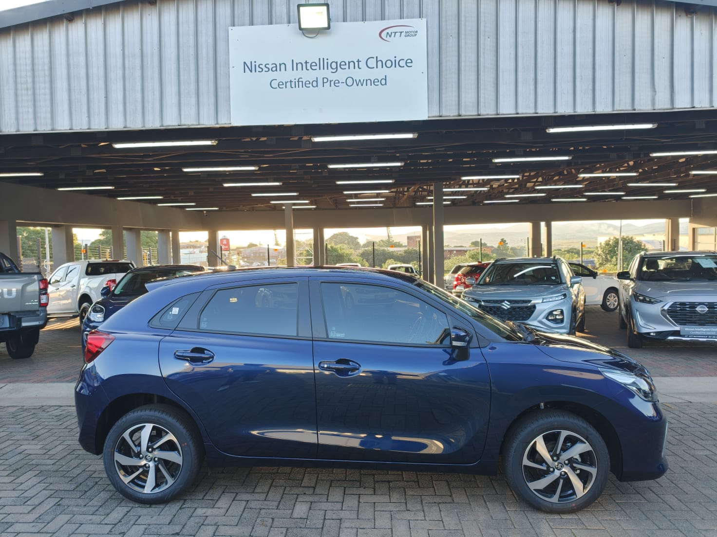 Used car gallery