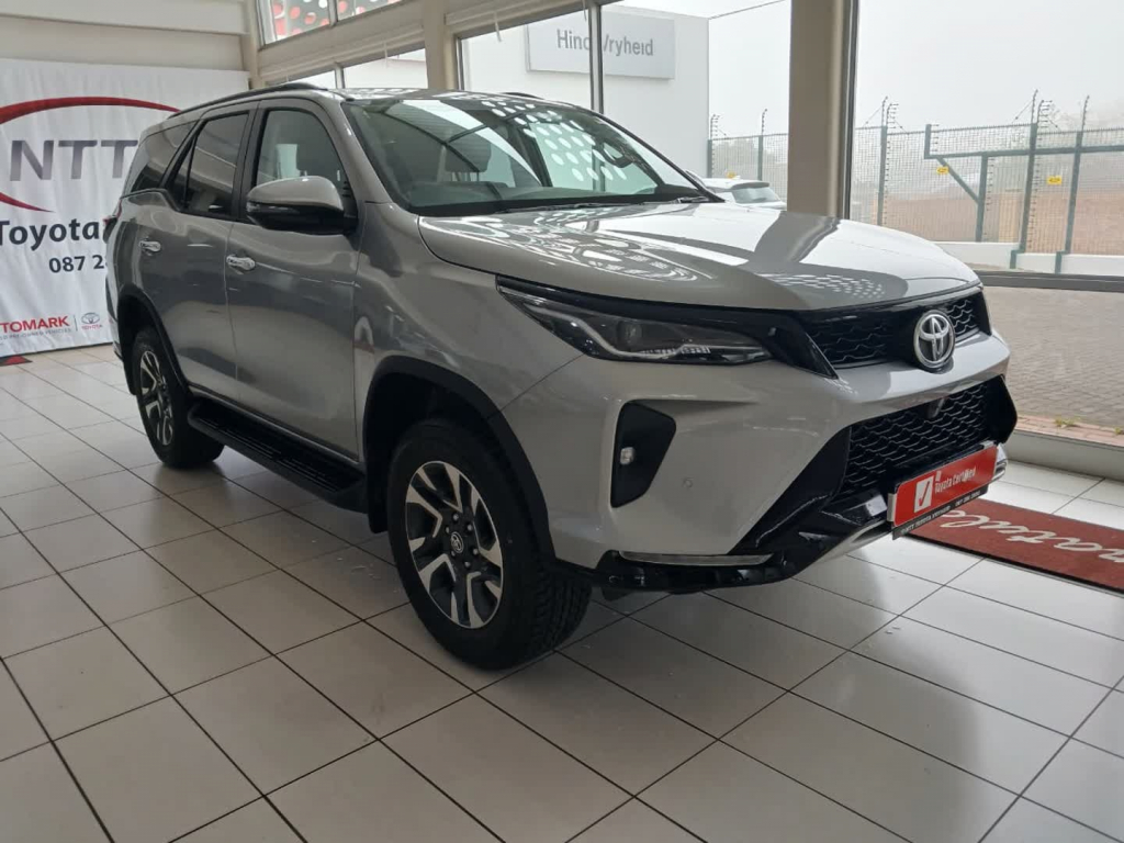 TOYOTA FORTUNER 2.4GD-6  for Sale in South Africa