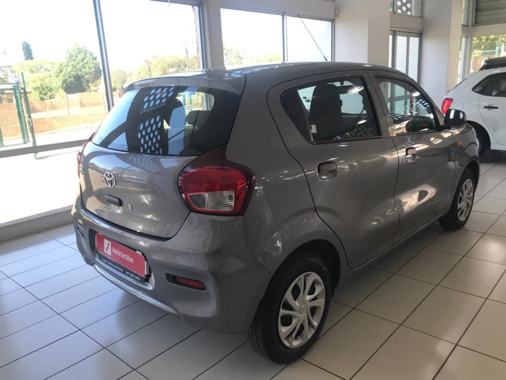TOYOTA VITZ 1.0 for Sale in South Africa