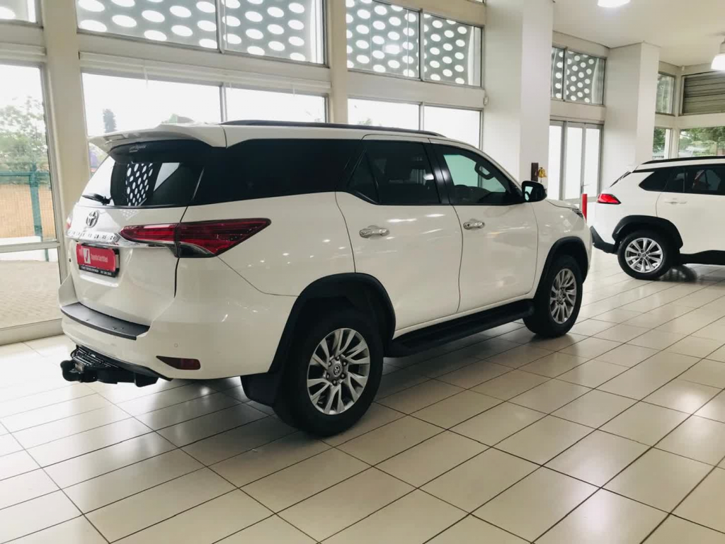 Used car gallery