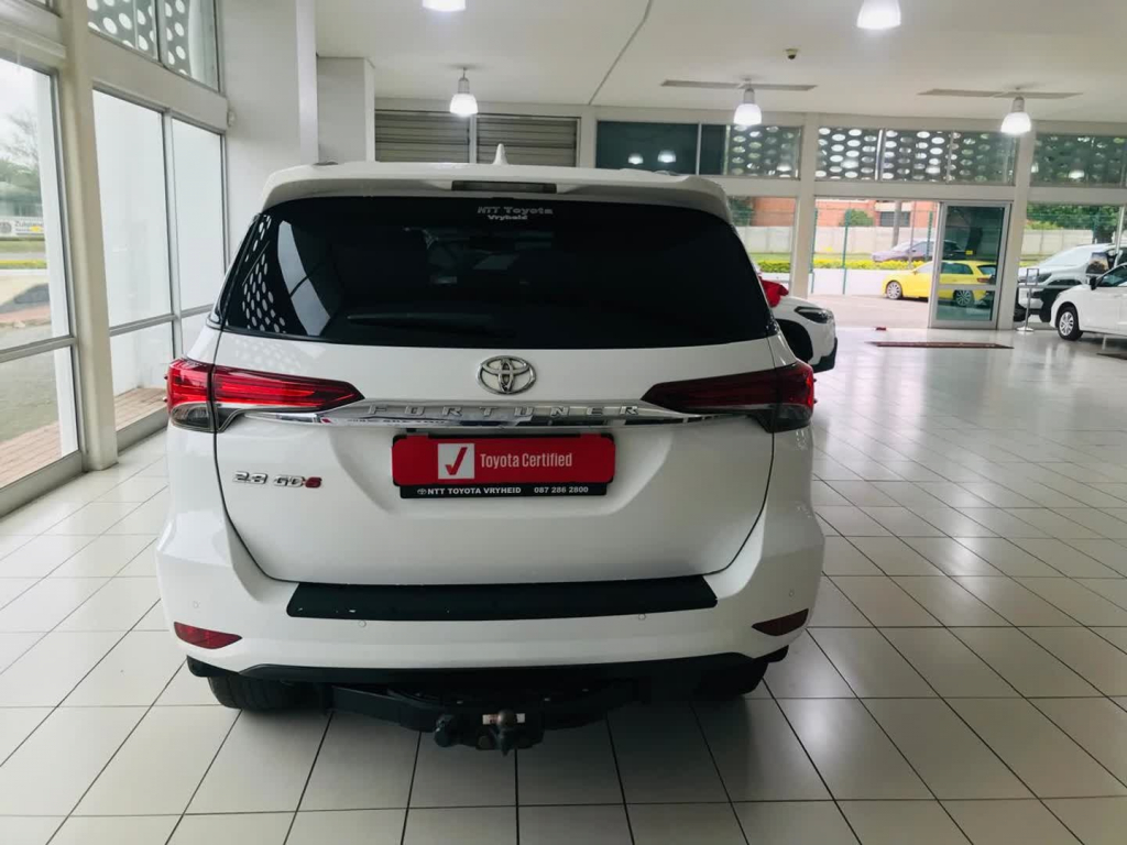 Used car gallery