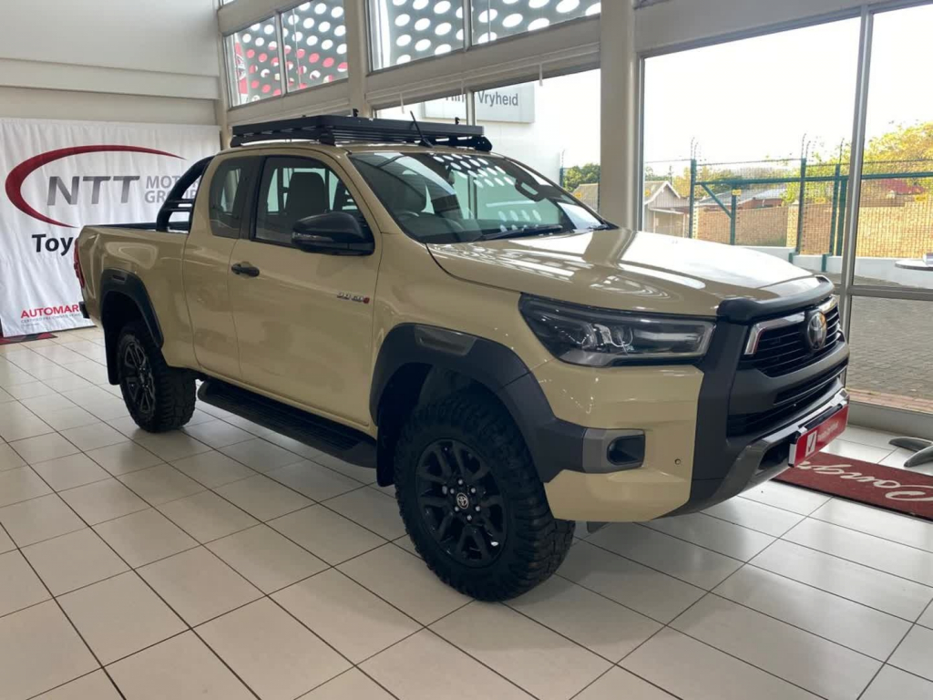 TOYOTA HILUX 2.8 GD-6 RB LEGEND 4X4  for Sale in South Africa