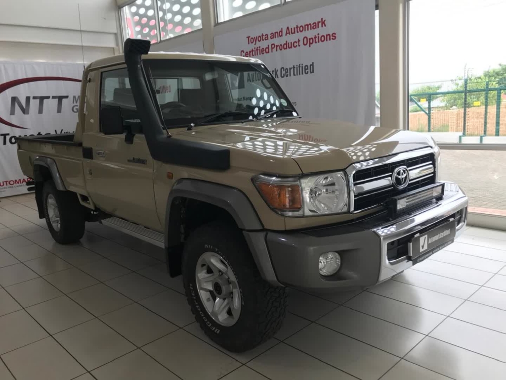 TOYOTA LAND CRUISER 79 4.0P  for Sale in South Africa