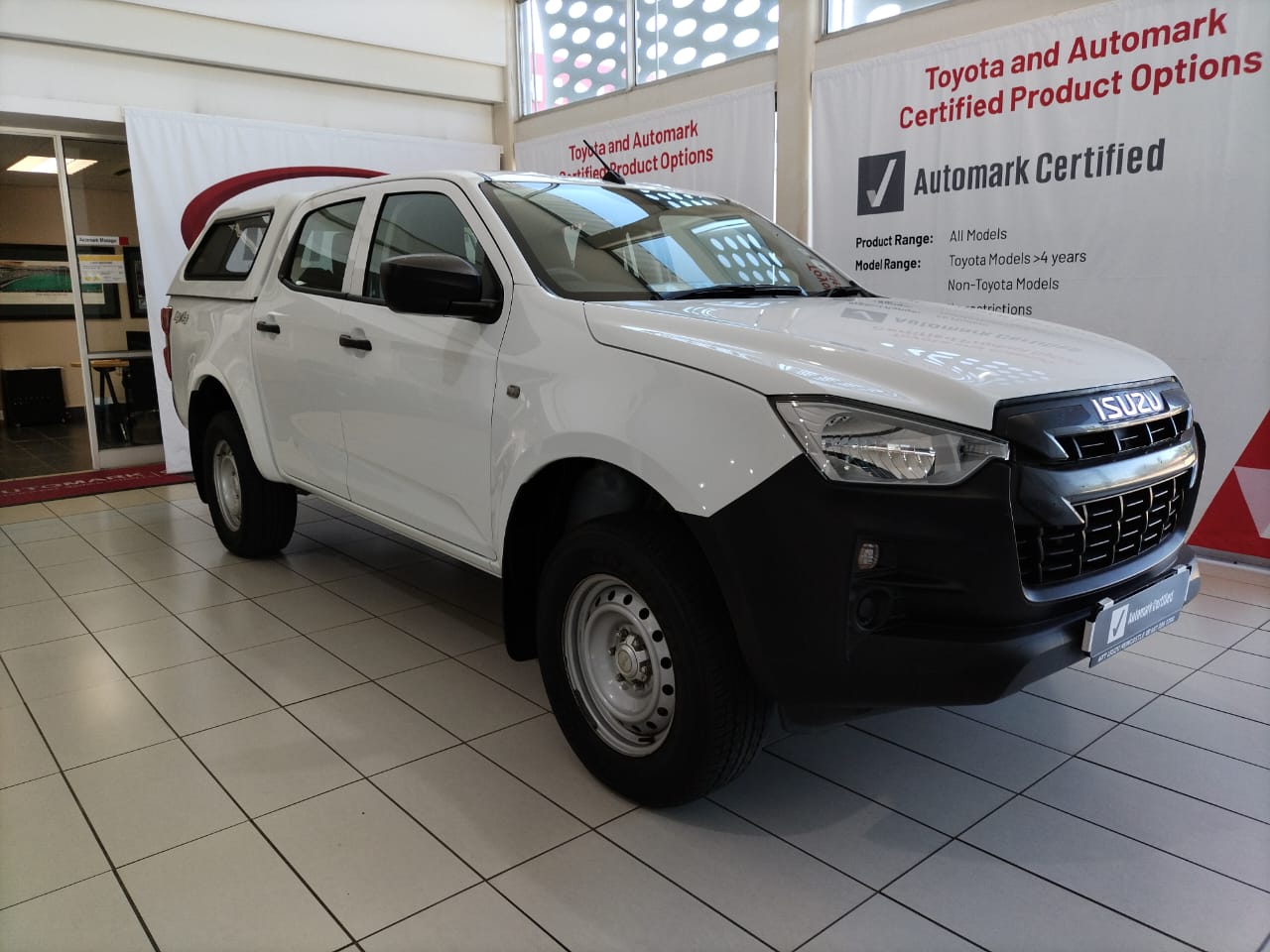 ISUZU D-MAX 250 HO HI-RIDE 4X4  for Sale in South Africa