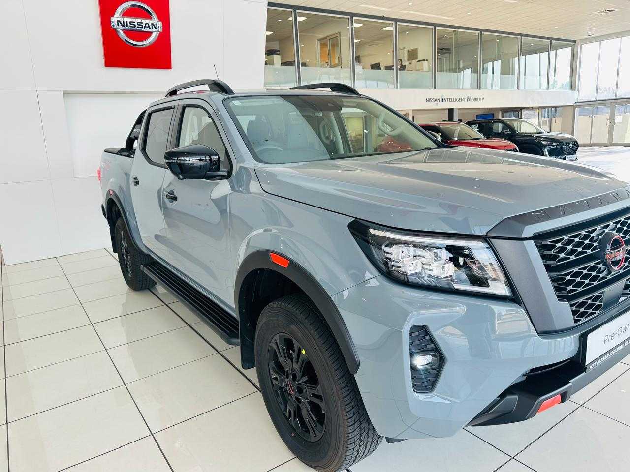 NISSAN NAVARA 2.5DDTI PRO-4X 4X4  for Sale in South Africa