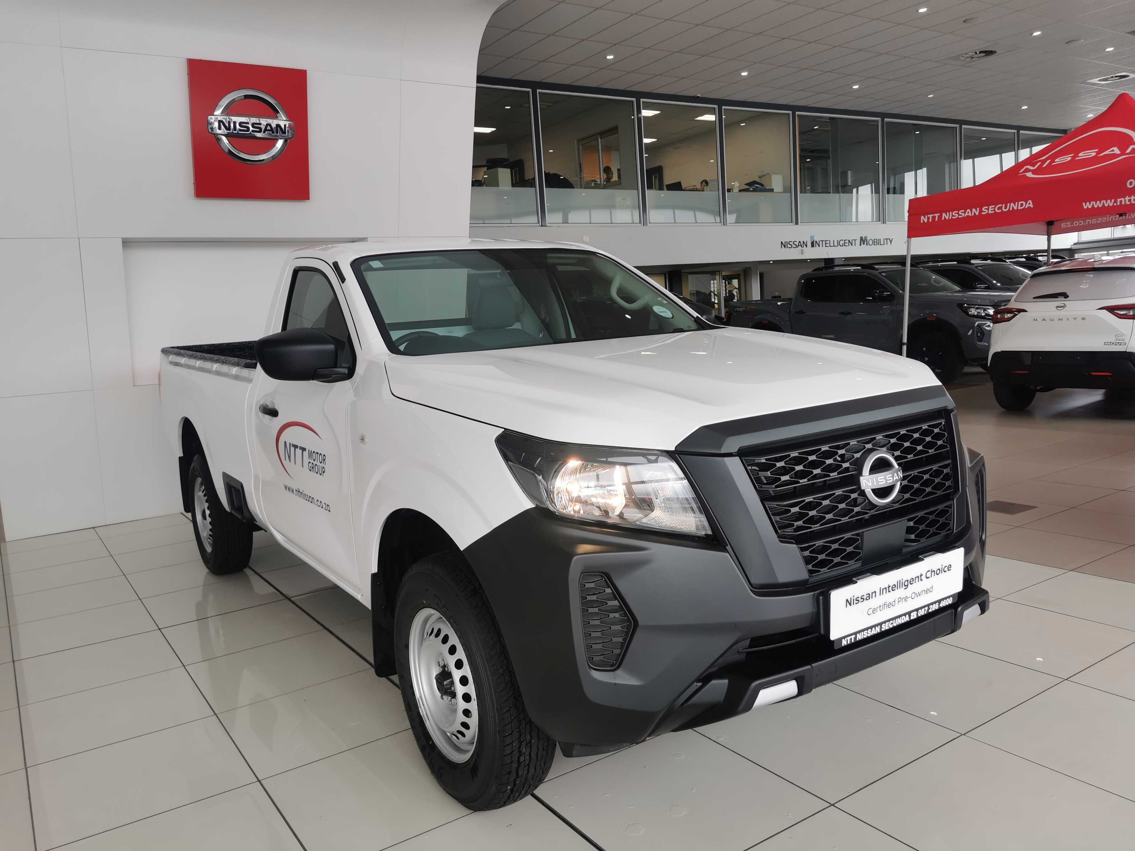 NISSAN NAVARA 2.5DDTI XE  for Sale in South Africa