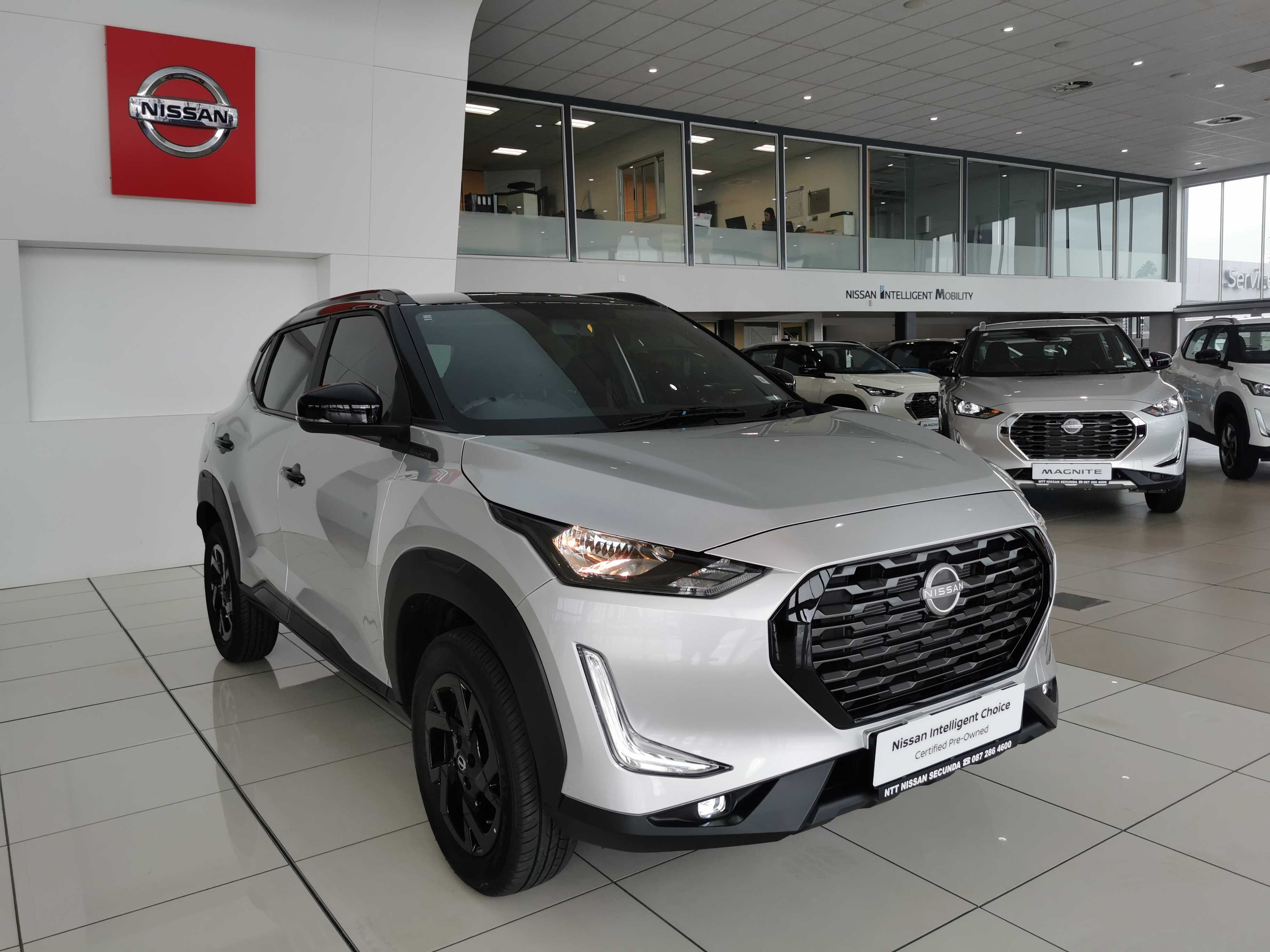 NISSAN MAGNITE KURO 1.0T CVT for Sale in South Africa