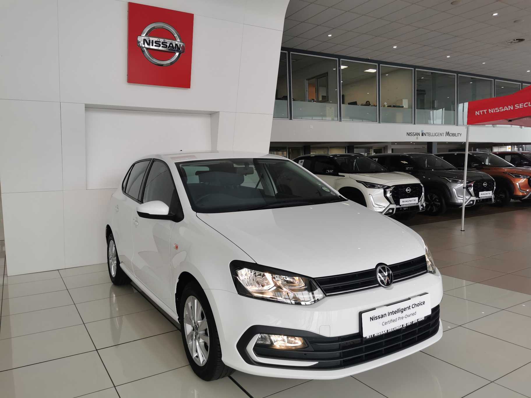 VOLKSWAGEN POLO VIVO 1.4 LIFE for Sale in South Africa