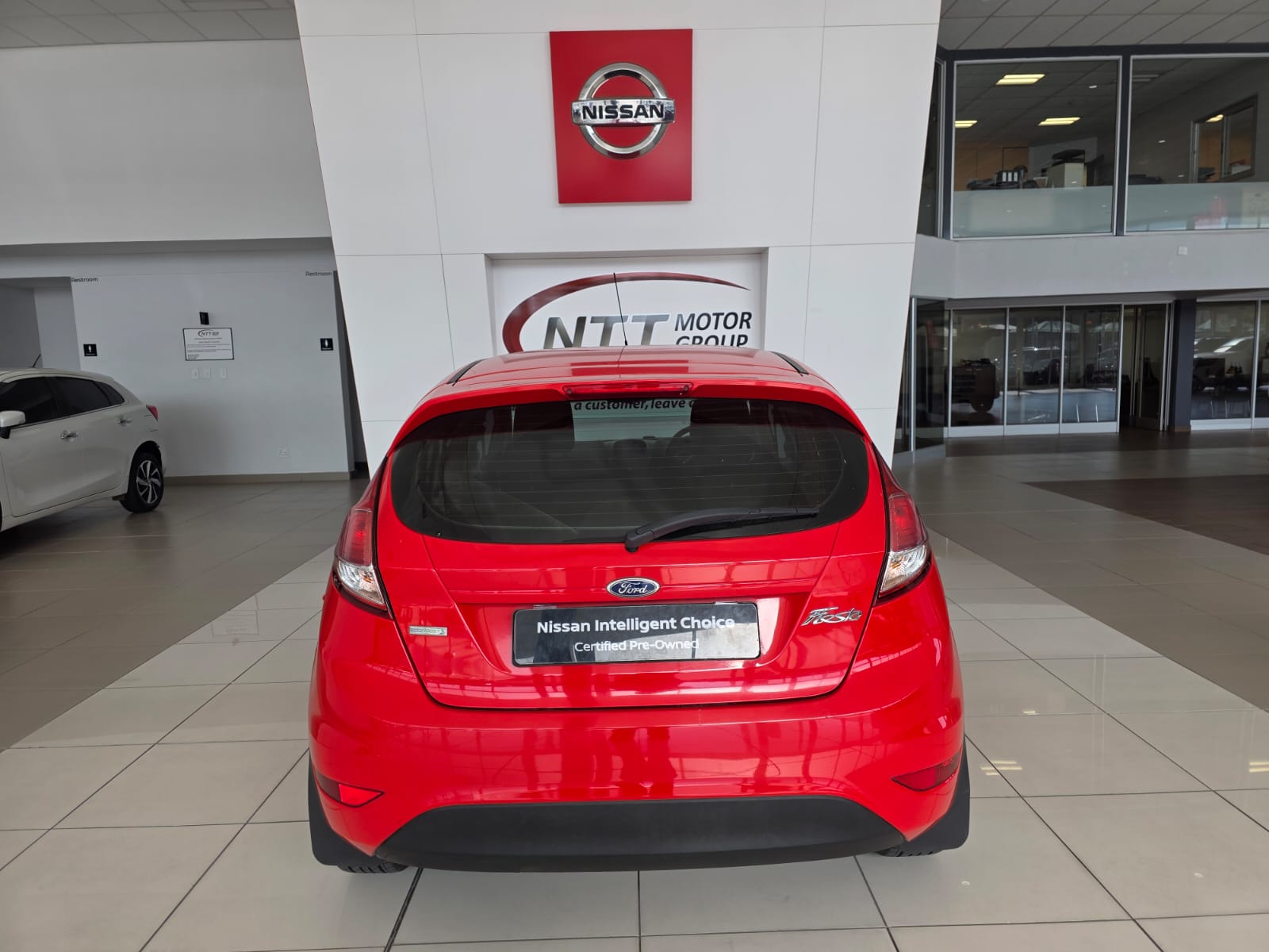 Used car gallery