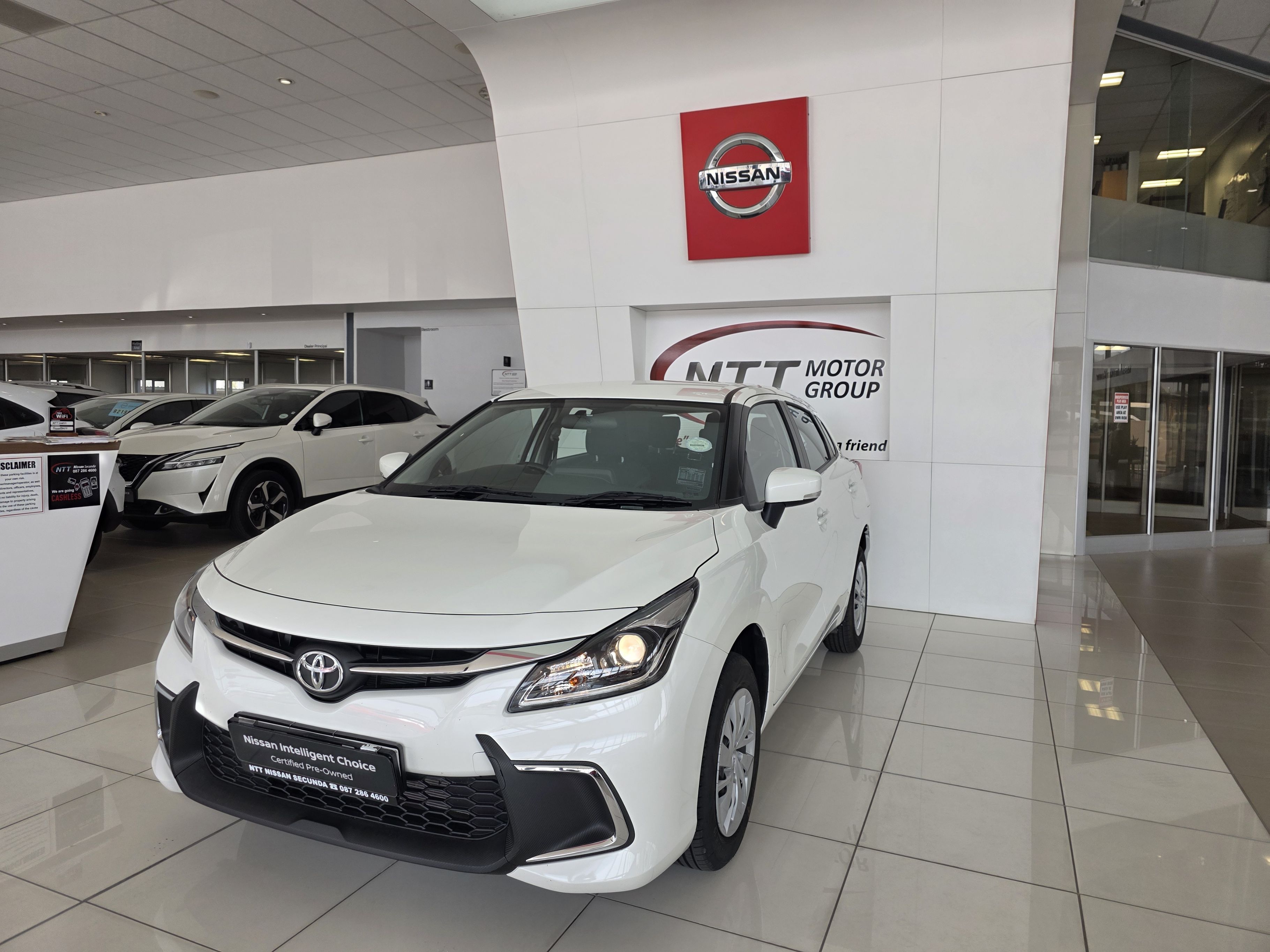 Used car gallery