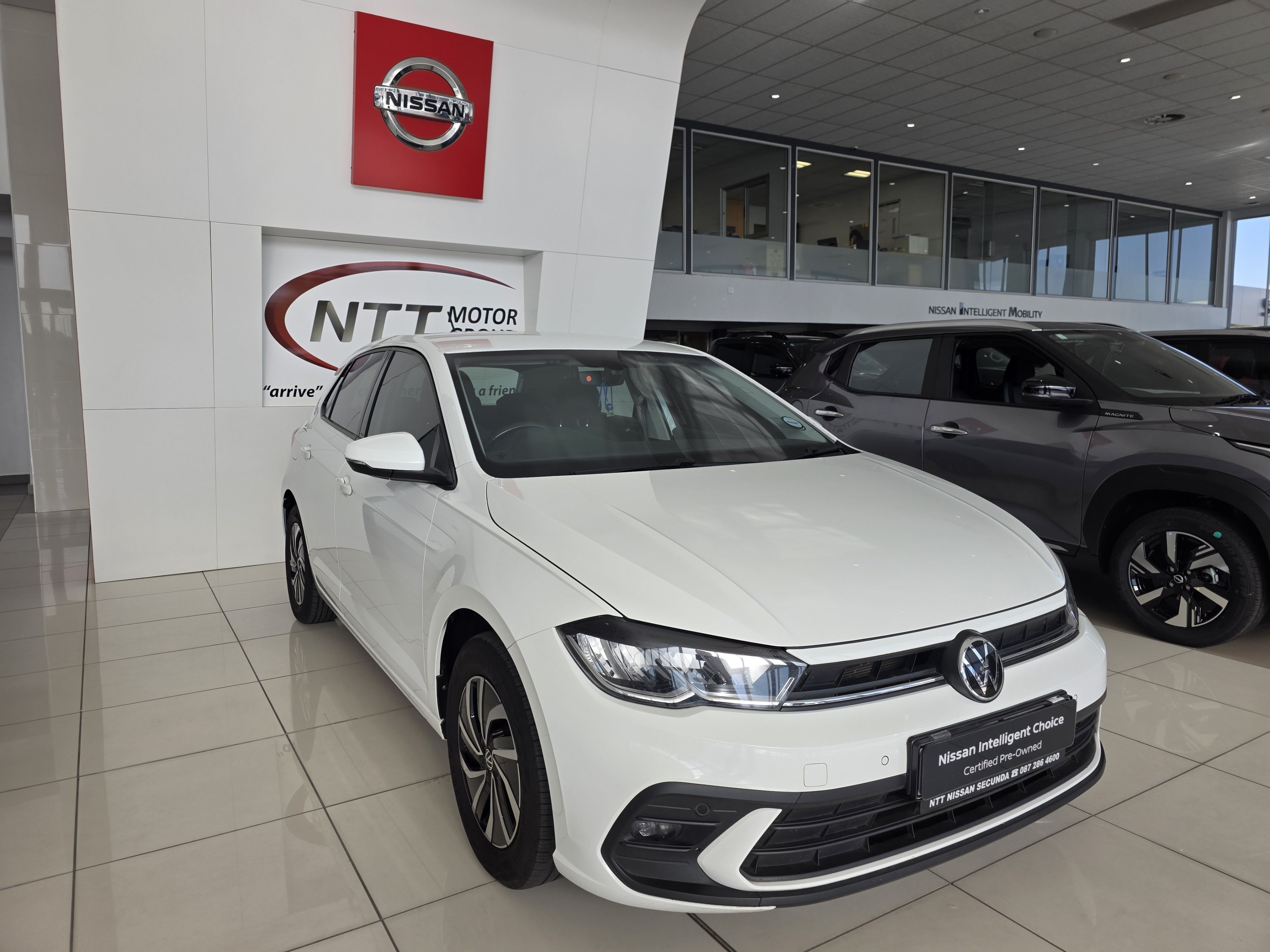 VOLKSWAGEN POLO 1.0 TSI LIFE for Sale in South Africa
