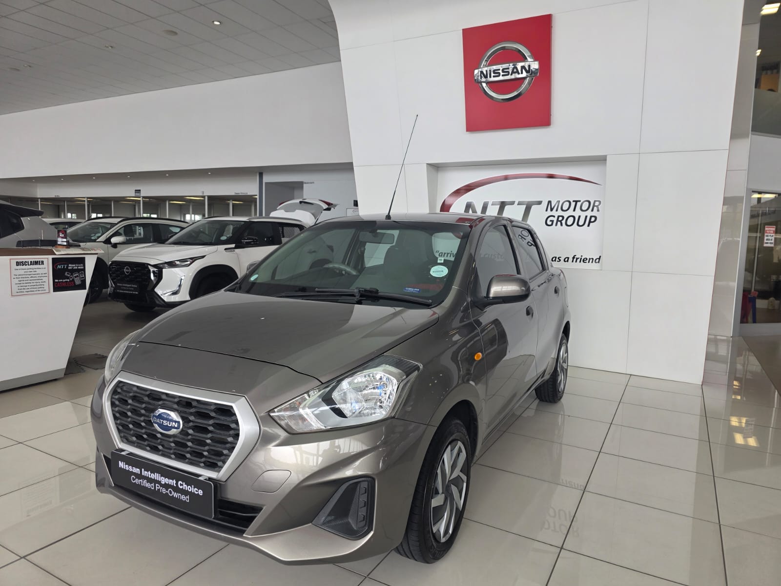 Used car gallery