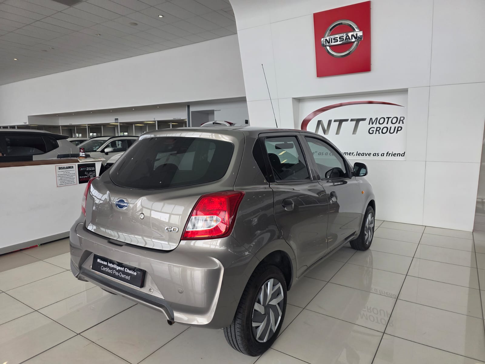Used car gallery