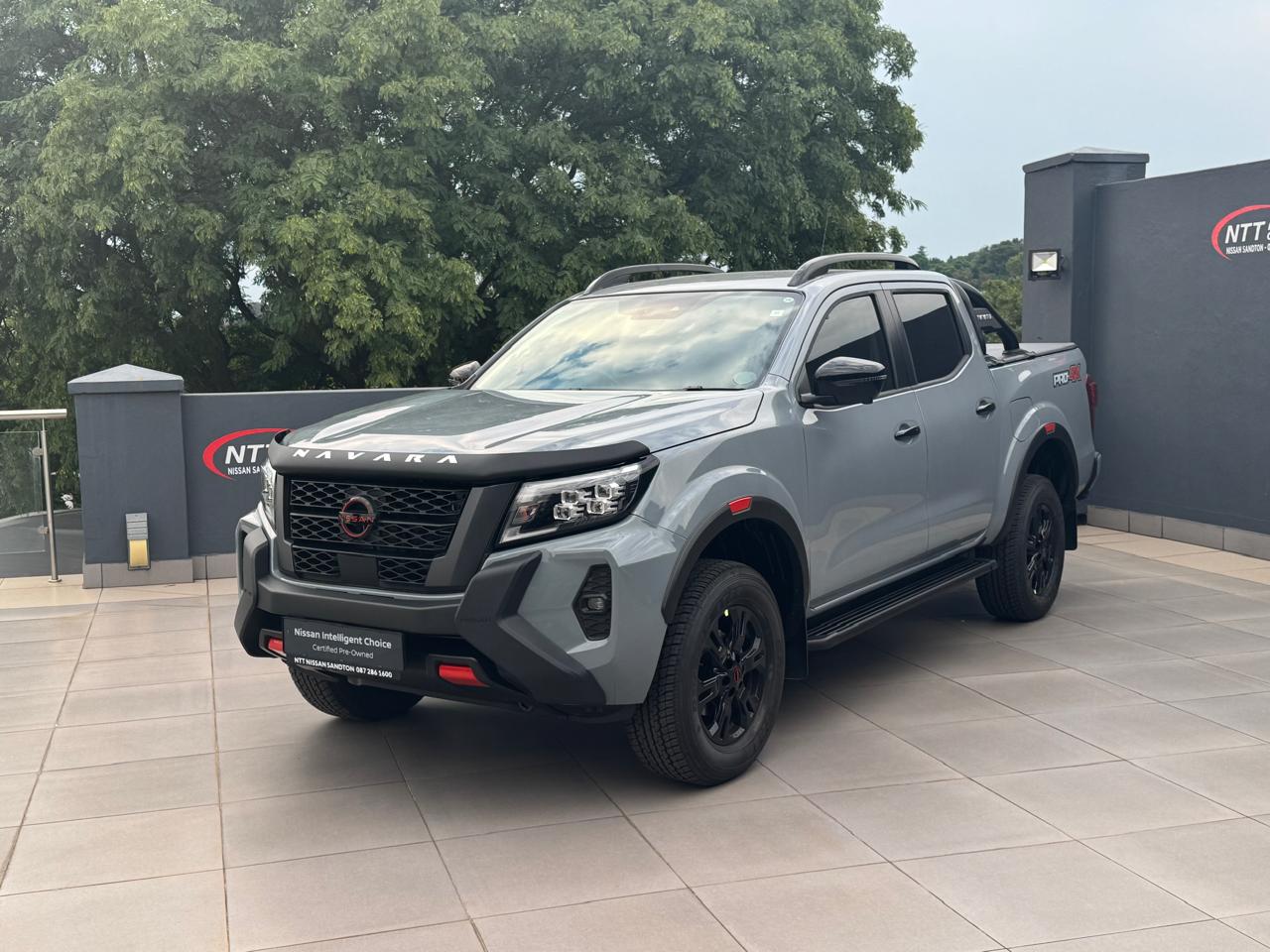 NISSAN NAVARA 2.5DDTI PRO-4X 4X4  for Sale in South Africa