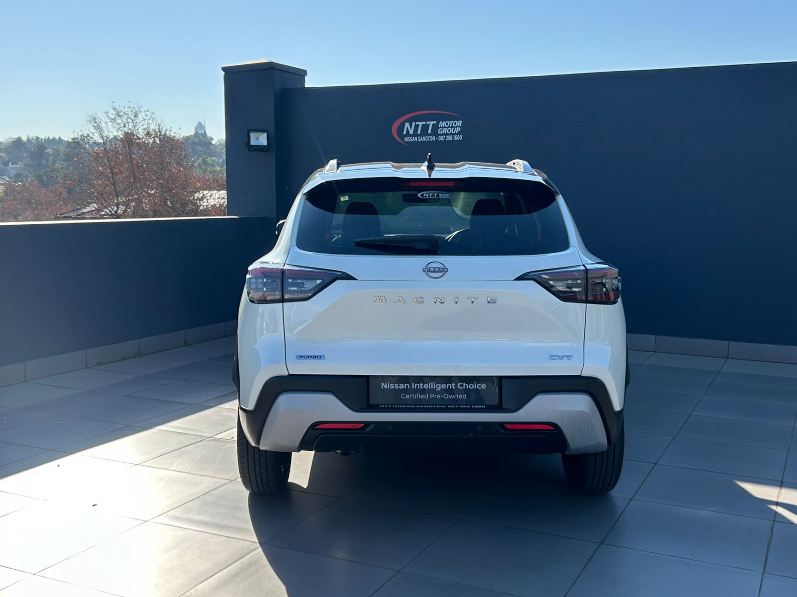 Used car gallery