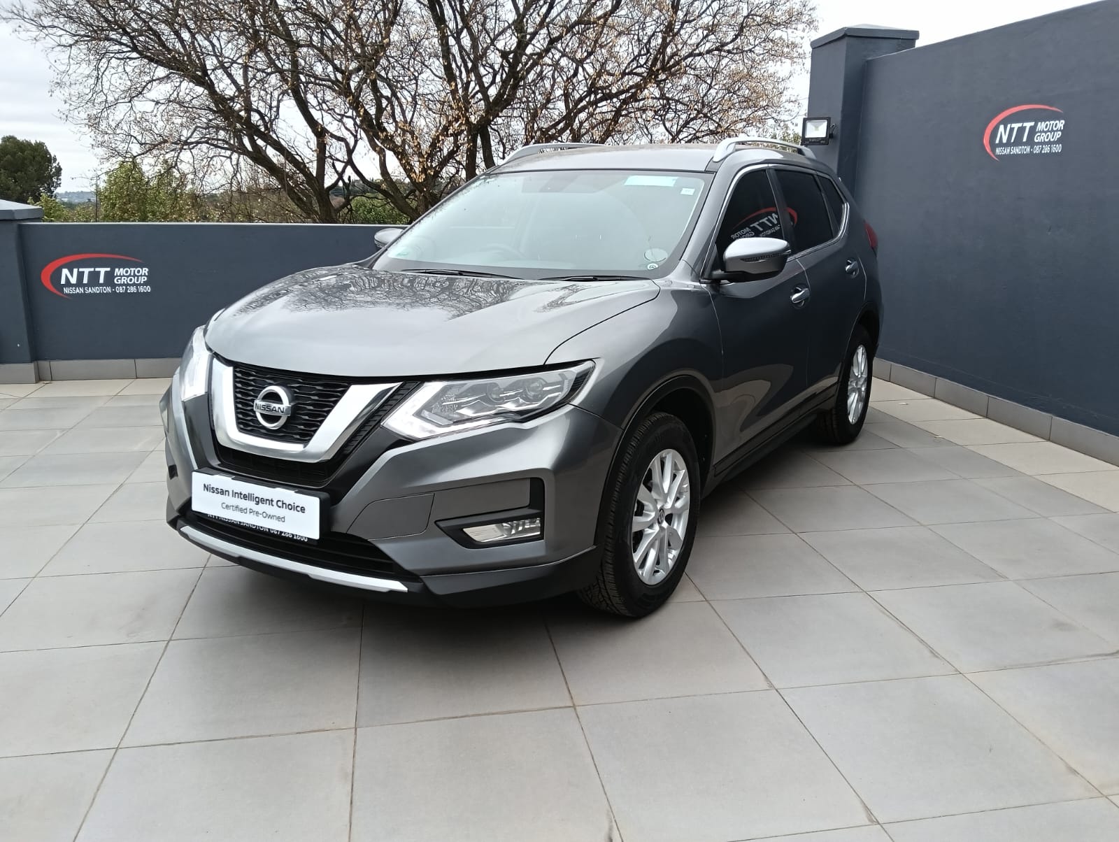 NISSAN X TRAIL 2.5 ACENTA 4X4 CVT for Sale in South Africa