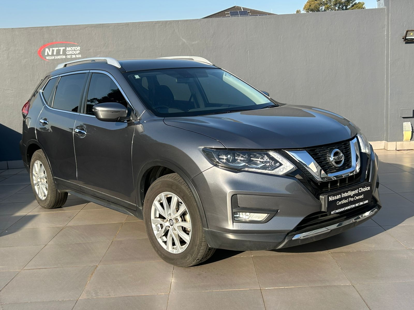 NISSAN X TRAIL 2.5 ACENTA 4X4 CVT for Sale in South Africa
