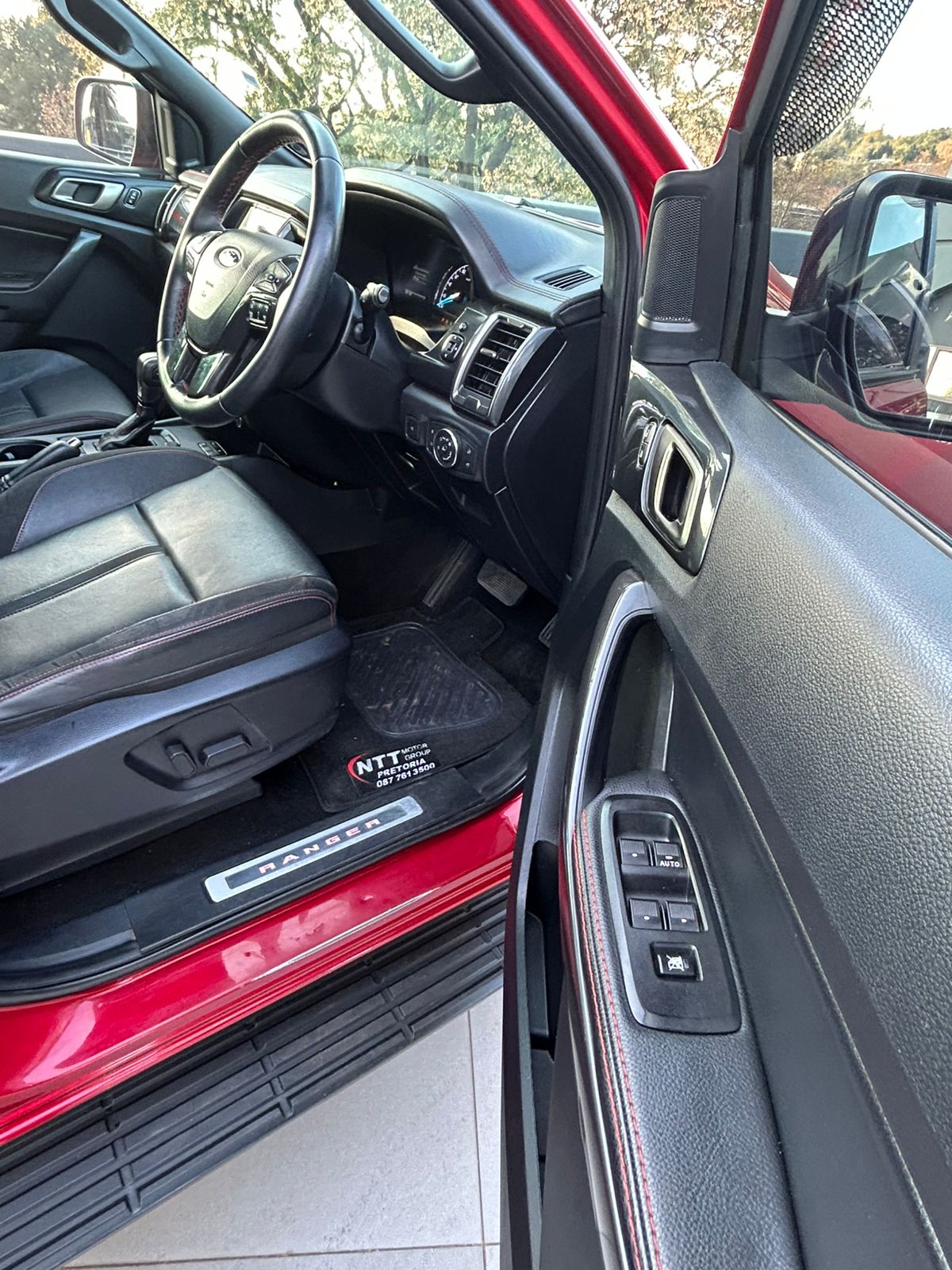 Used car gallery