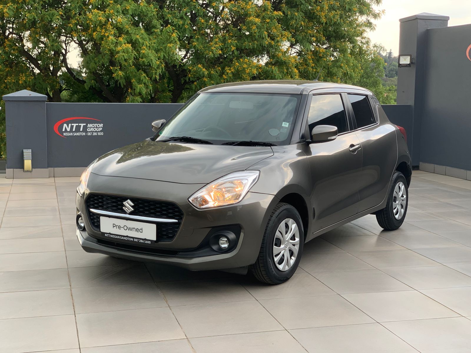 SUZUKI SWIFT 1.2 GL AMT for Sale in South Africa