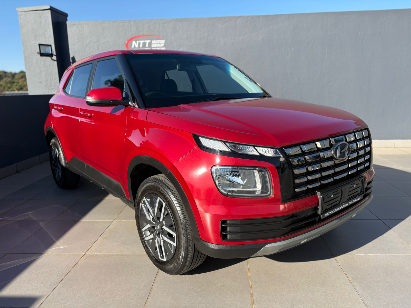 HYUNDAI VENUE 1.0 TGDI MOTION DCT for Sale in South Africa