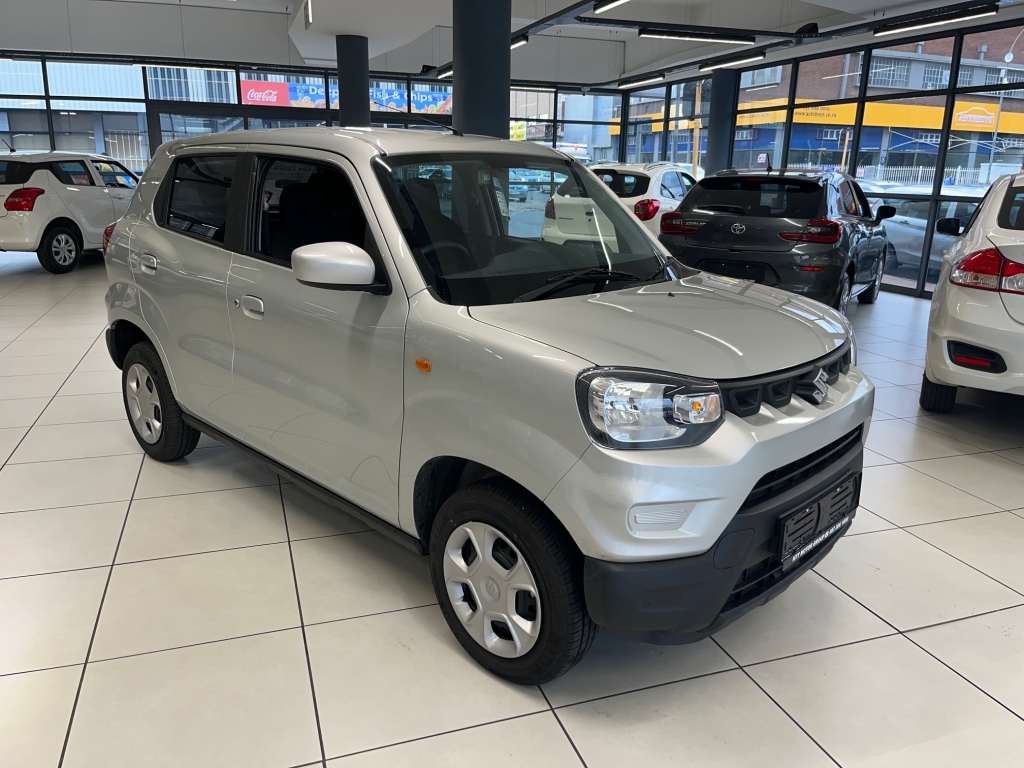 SUZUKI S-PRESSO 1.0 GL AMT for Sale in South Africa