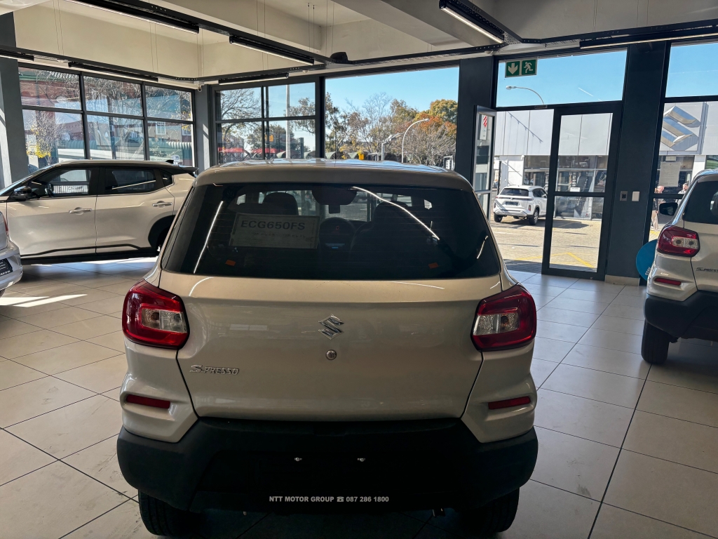 Used car gallery