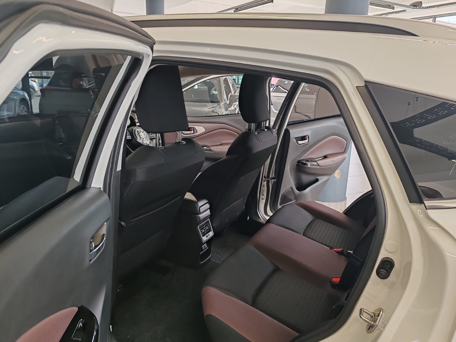 Used car gallery