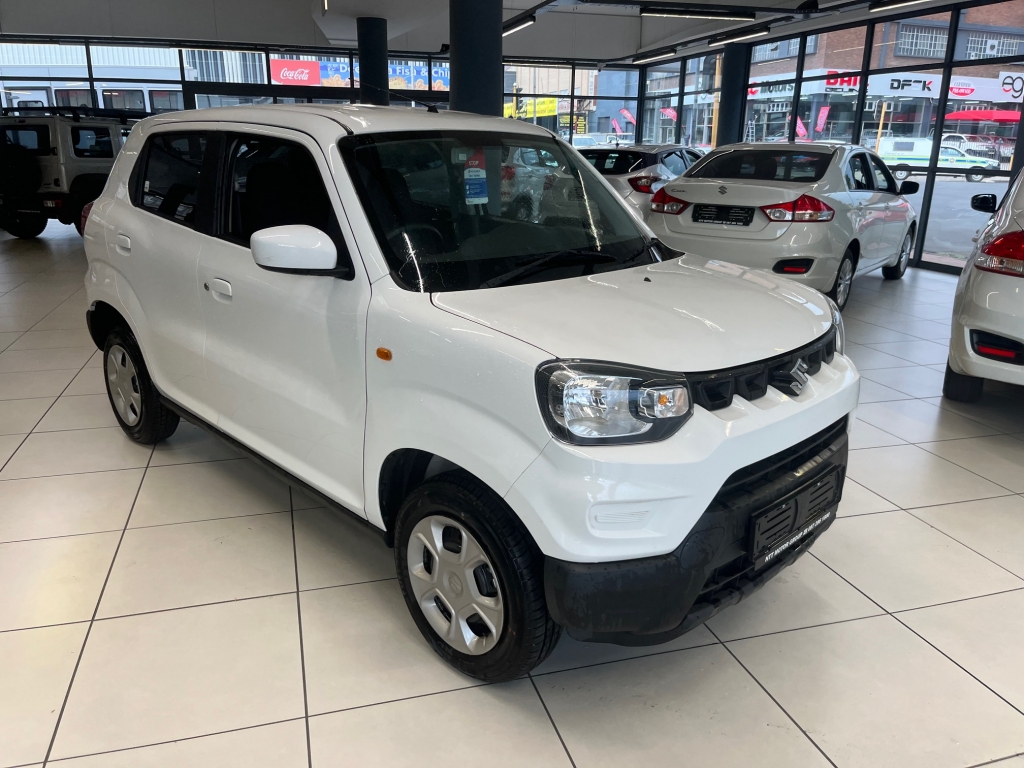 SUZUKI S-PRESSO 1.0 GL AMT for Sale in South Africa