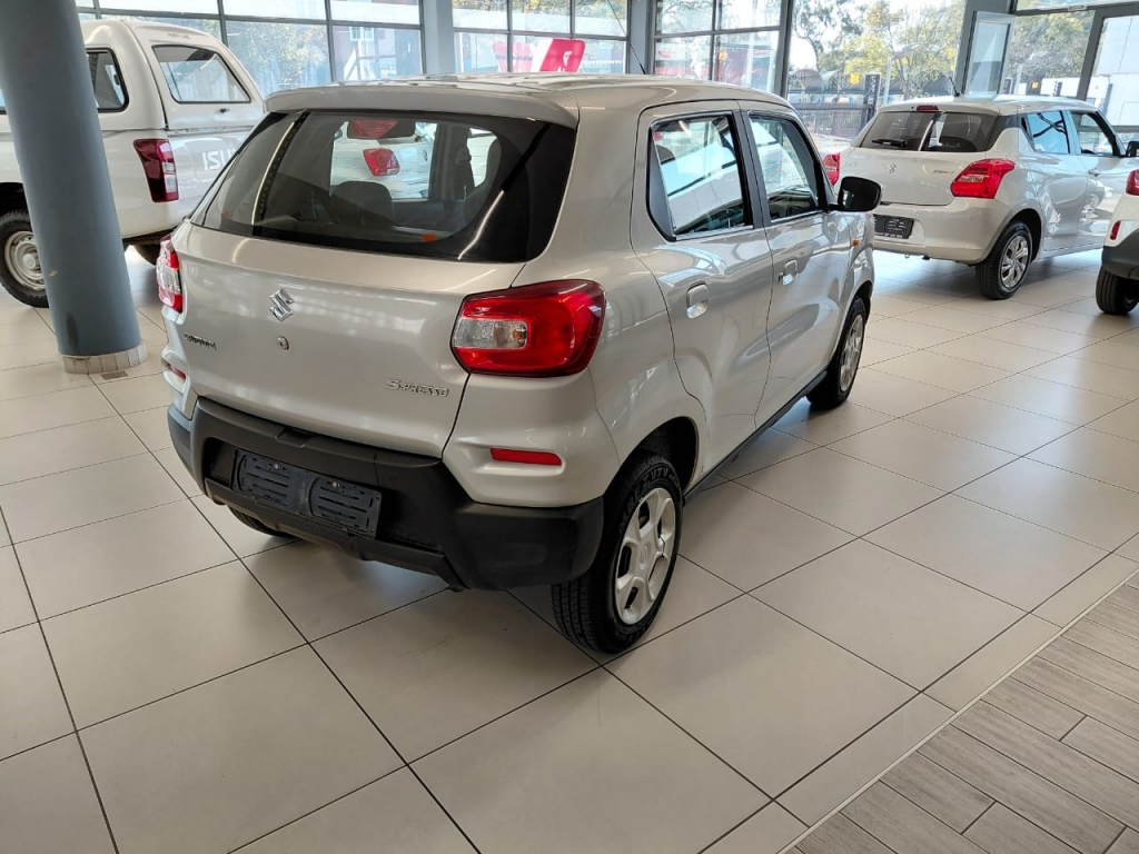 Used car gallery
