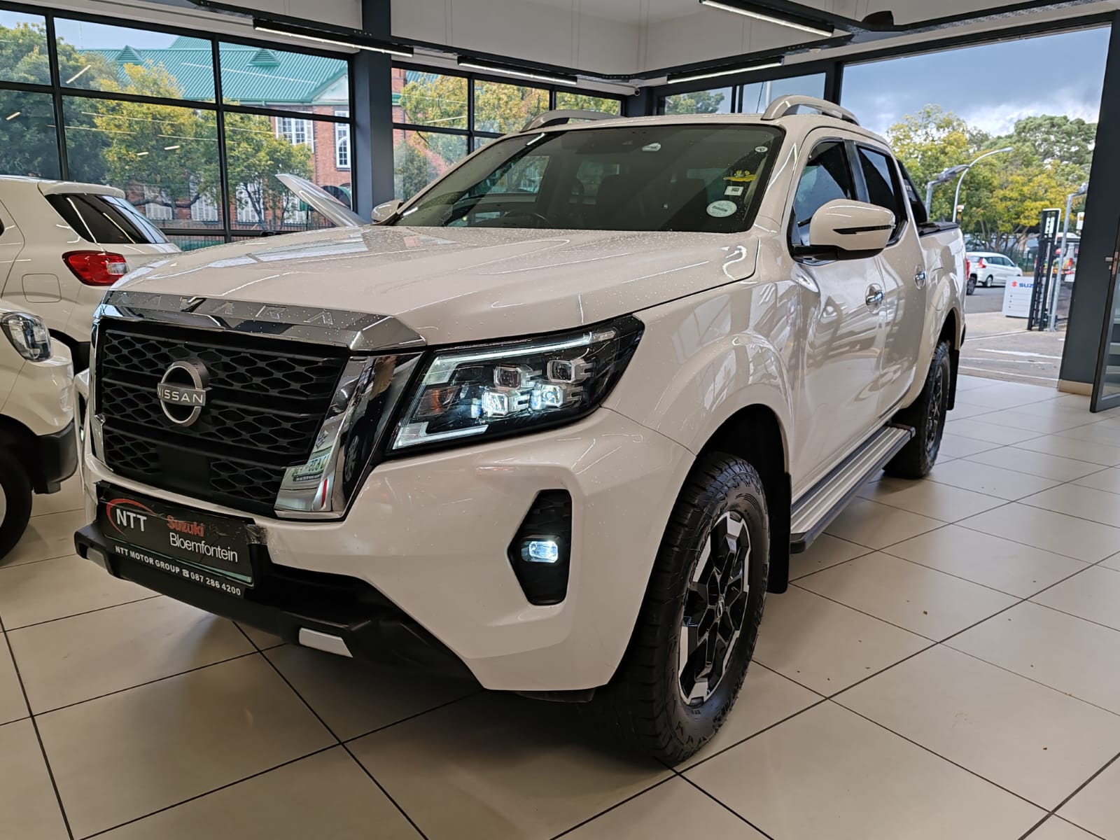 NISSAN NAVARA 2.5DDTI L for Sale in South Africa