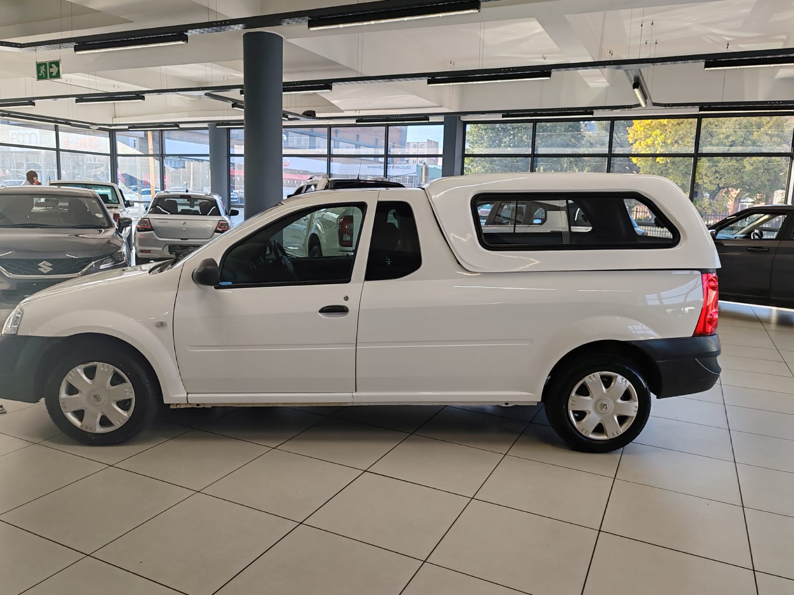 Used car gallery