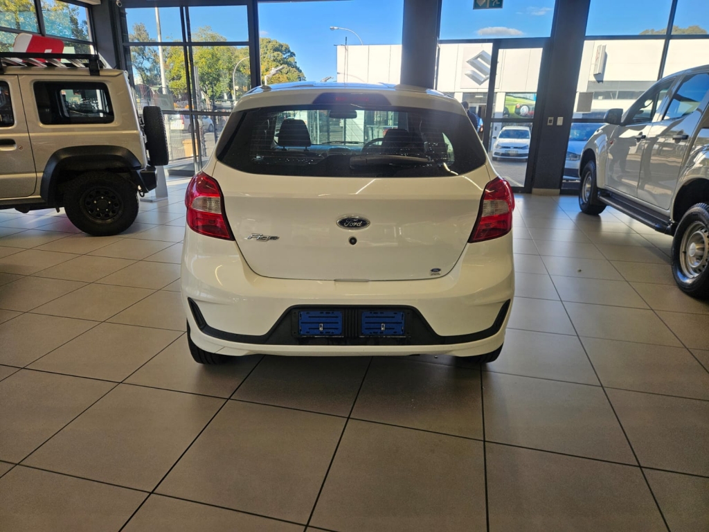 Used car gallery