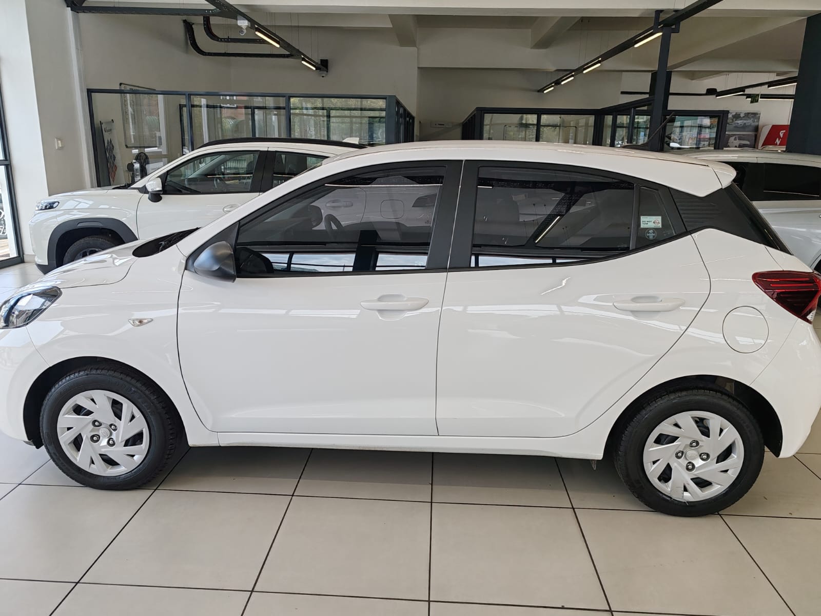 Used car gallery