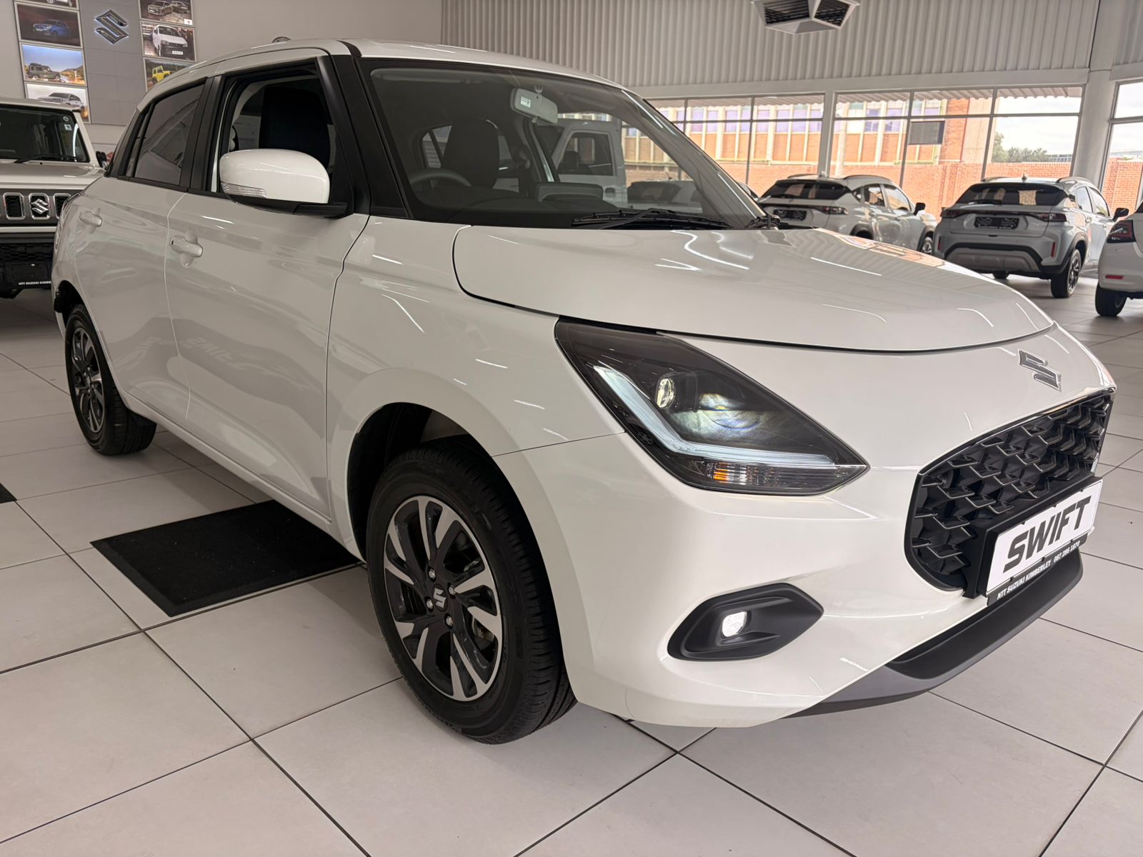 SUZUKI SWIFT 1.2 GLX CVT for Sale in South Africa
