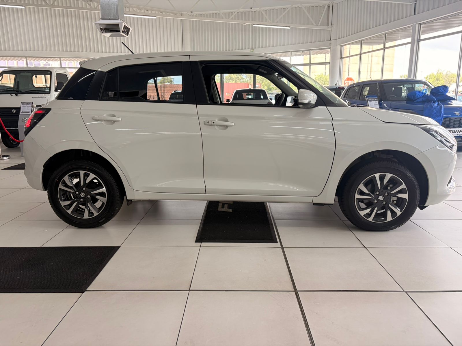Used car gallery